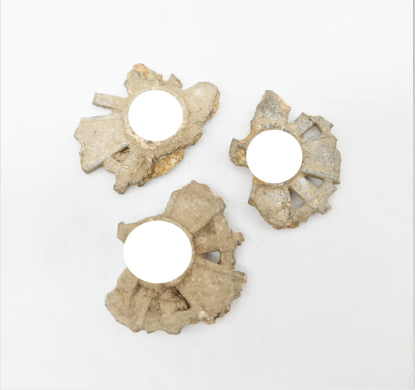 3 x Kriegsverdienstkreuz mit Schwerter - Fragmente - Bodenfund