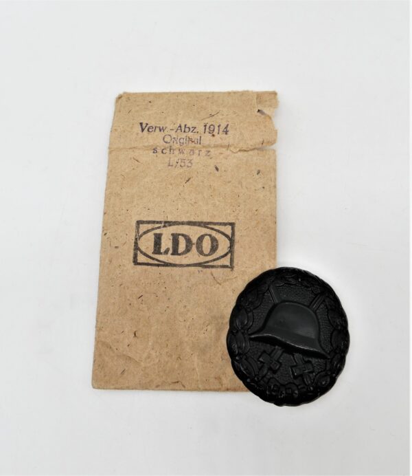 Verwundetenabzeichen Schwarz 1914 - Mit der LDO Verleihungstüte - Hersteller L/53 (Hymmen & Co, Lüdenscheid)