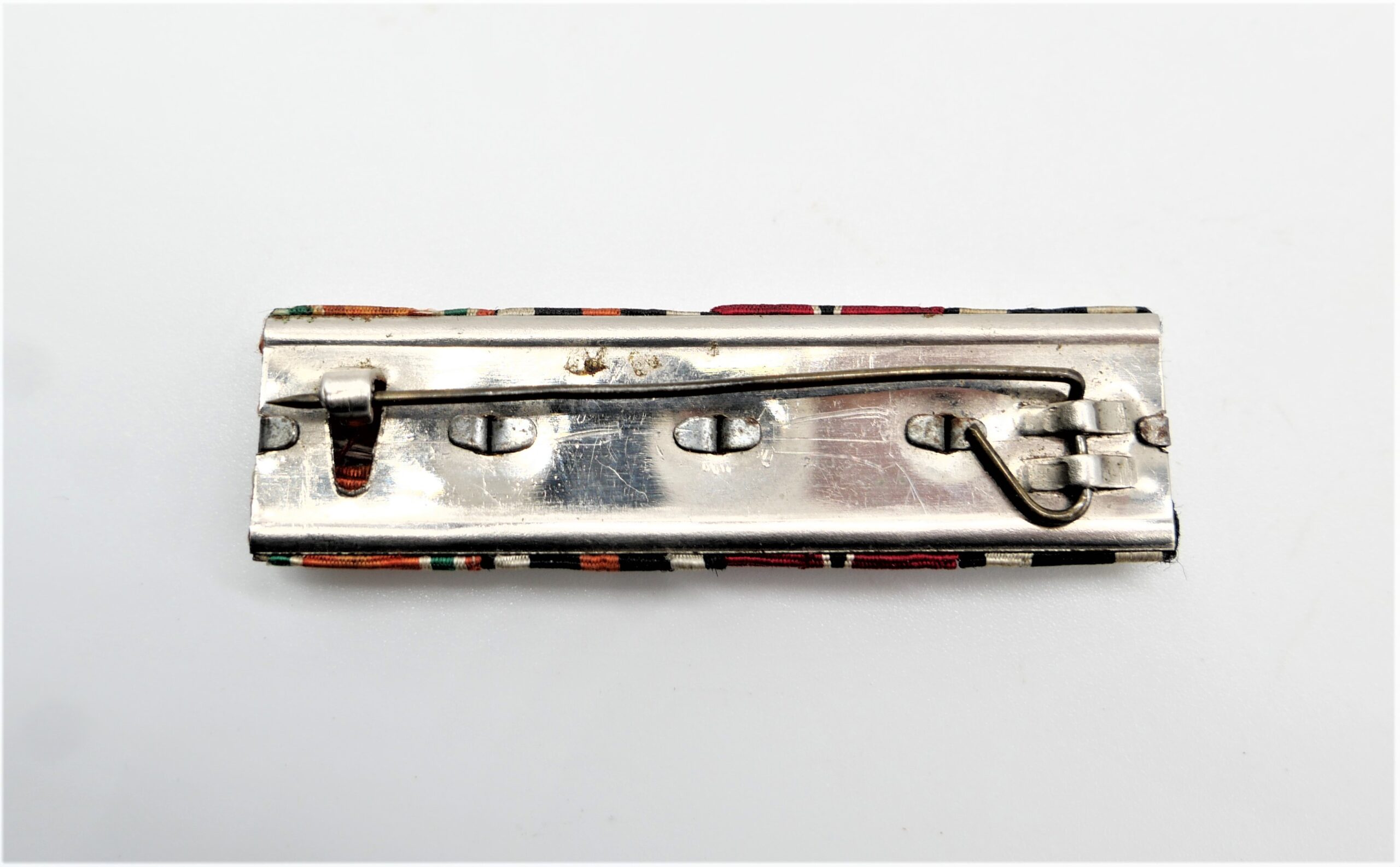 4er Feldspange – EK mit der Auflage zur Wiederholungsspange – WIO – Ehrenkreuz für Frontkämpfer – Bulgarien – Bild 3