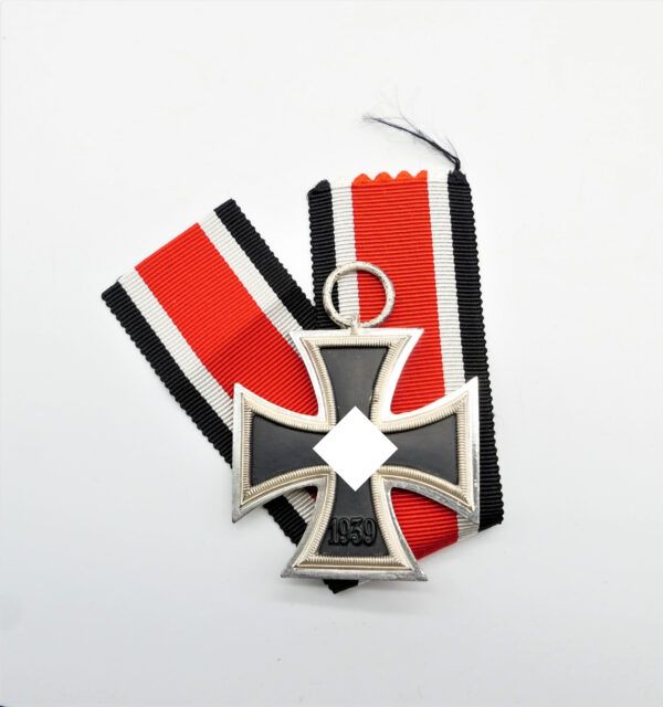 Eisernes Kreuz 2. Klasse 1939 – Hersteller 113 (Hermann Aurich, Dresden) – EK