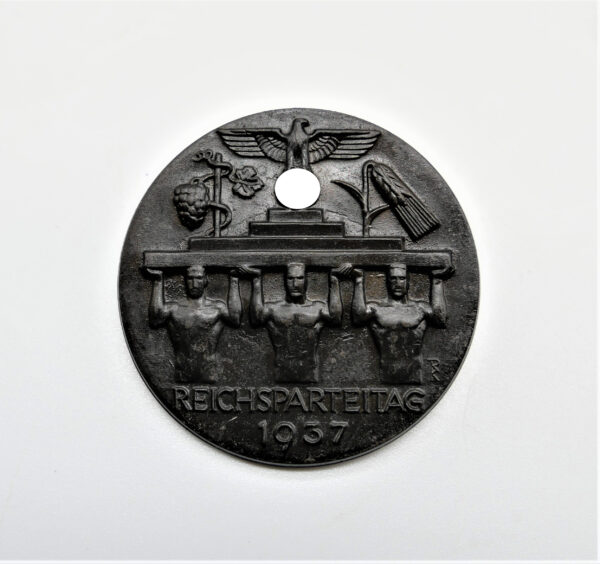 Abzeichen – Reichsparteitag 1937 - Hersteller Foerster & Barth, Pforzheim - RPT