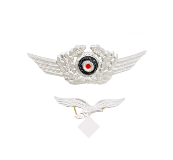 Schwinge mit Eichenlaub und Kokarde - Schirmmützenadler der Luftwaffe - Ungetragener Bestzustand
