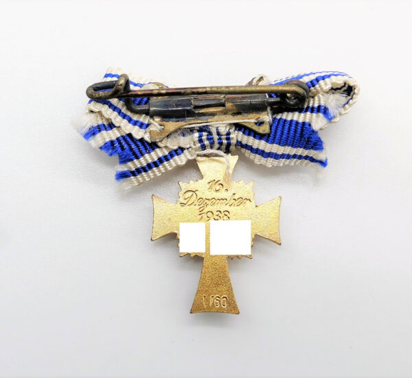 Miniatur zum Mutterkreuz Gold - Im LDO Etui – Hersteller L/60 (Gustav Brehmer, Markneukirchen) – Bild 3