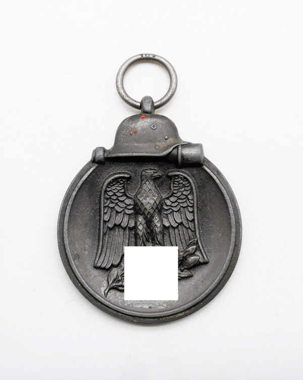 Medaille Winterschlacht im Osten – Hersteller 107 (Carl Wild, Hamburg) - WIO