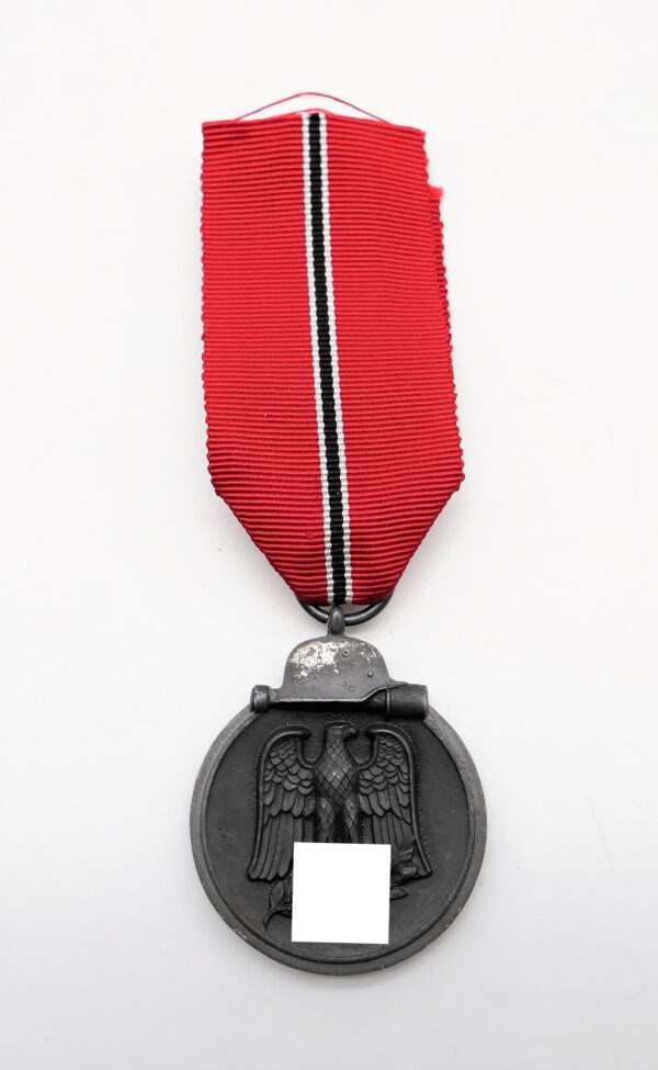 Medaille Winterschlacht im Osten 1941/42 – Hersteller 4 (Steinhauer & Lück, Lüdenscheid) – WIO – Bild 2