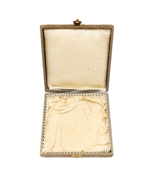 Plakette im Etui - Kopfbild von Adolf Hitler - 10 Jahre Hans Lohnert Spielplatz Fürth - Bayern 1929 - 1939 – Bild 4