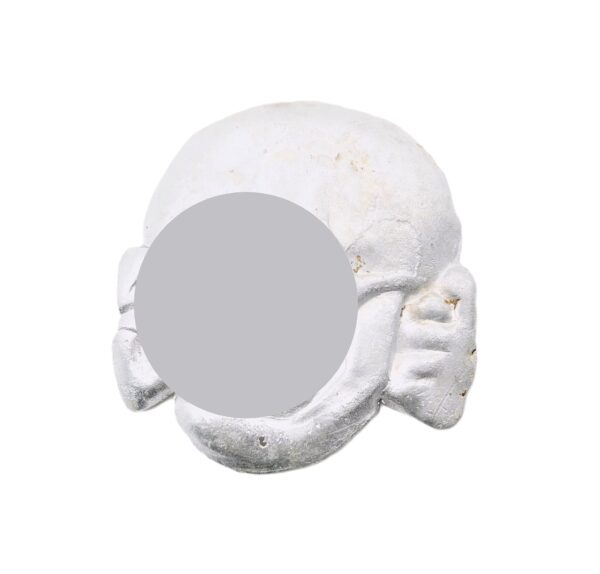 Totenkopf für die Schirmmütze der SS – Ausführung für freiwillige Helfer – Aus Aluminium
