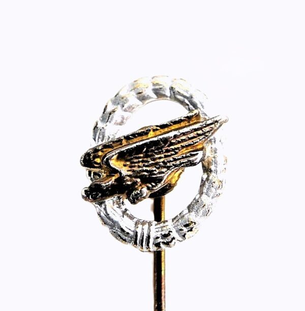 12 mm Miniatur zum Fallschirmschützenabzeichen der Luftwaffe – 57er Ausführung
