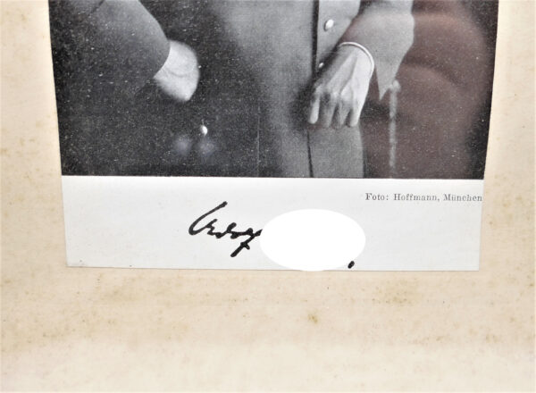 Bild - Adolf Hitler mit faksimiler Unterschrift - Aus einer Sparkasse in München – Bild 2