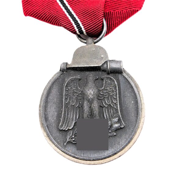 Medaille Winterschlacht im Osten 1941/42 – Hersteller 88 (Werner Redo, Saarlautern) - WIO