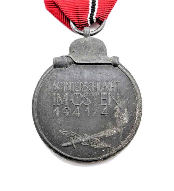 Medaille Winterschlacht im Osten 1941/42 – Hersteller 20 (C.F. Zimmermann, Pforzheim) – WIO – Bild 3