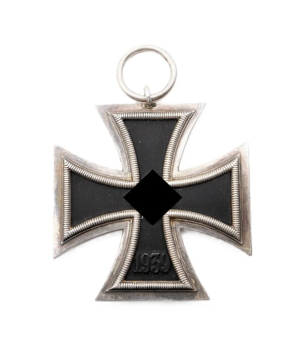 Eisernes Kreuz 2. Klasse 1939 – Hersteller 138 ( Julius Maurer, Oberstein) mit Wickelpapier und der Verleihungstüte – EK – Bild 2