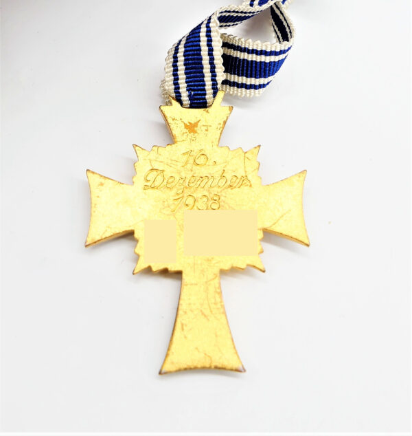 Mutterkreuz Gold am Band - Mit dem Verleihungsetui - Hersteller W. Pala, Gablonz - MK – Bild 3