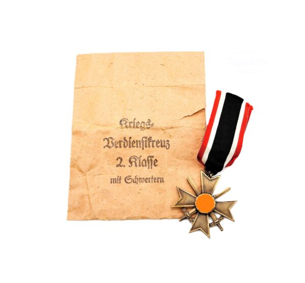 Kriegsverdienstkreuz 2. Klasse mit Schwerter – Mit großer Verleihungstüte – Hersteller Wilhelm Deumer, Lüdenscheid – KVK