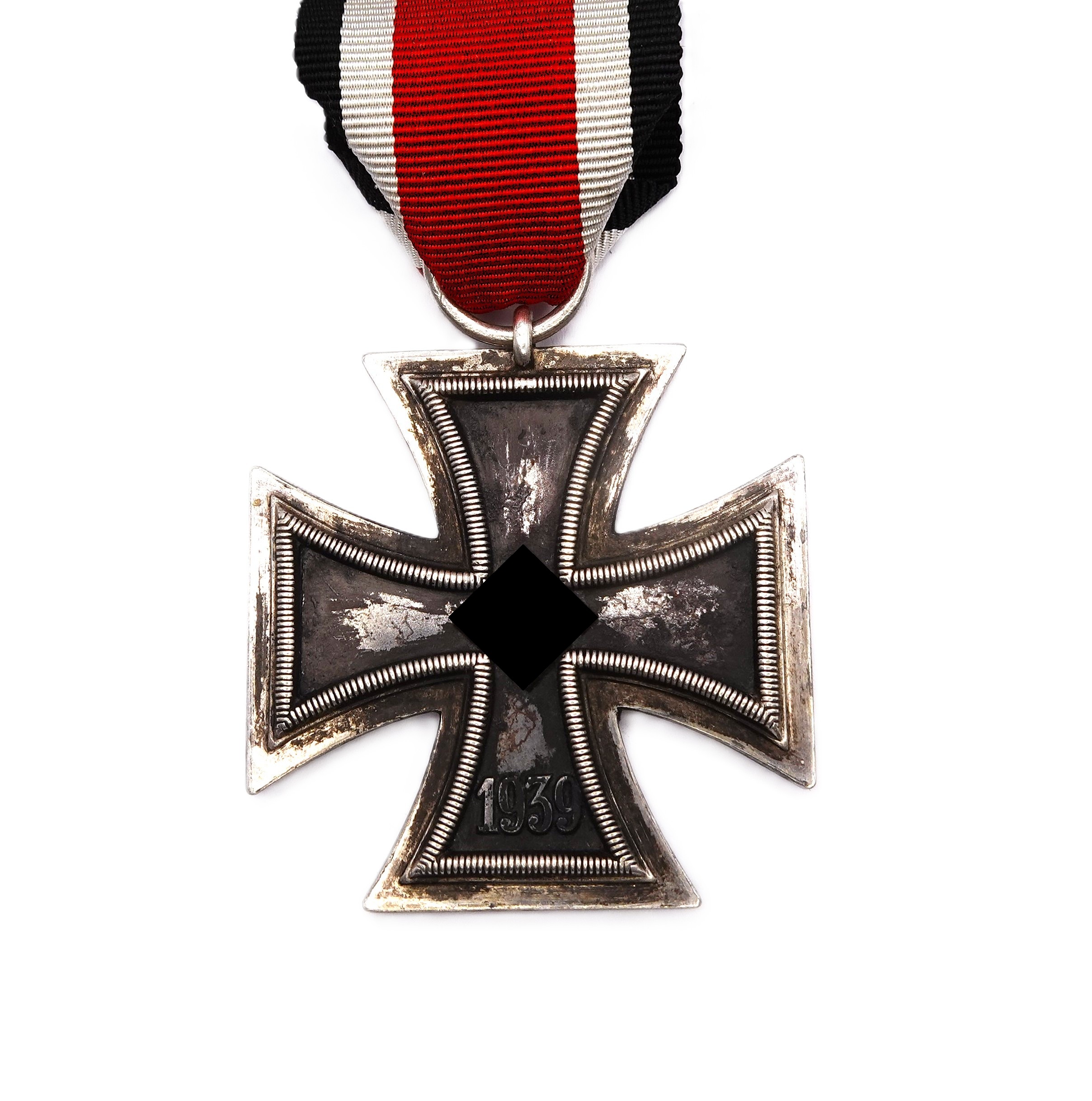Eisernes Kreuz 2. Klasse 1939 – Hersteller 24 (Arbeitsgemeinschaft der Hanauer Plakettenhersteller, Hanau am Main) – Mit Zusatzpunze WB – EK