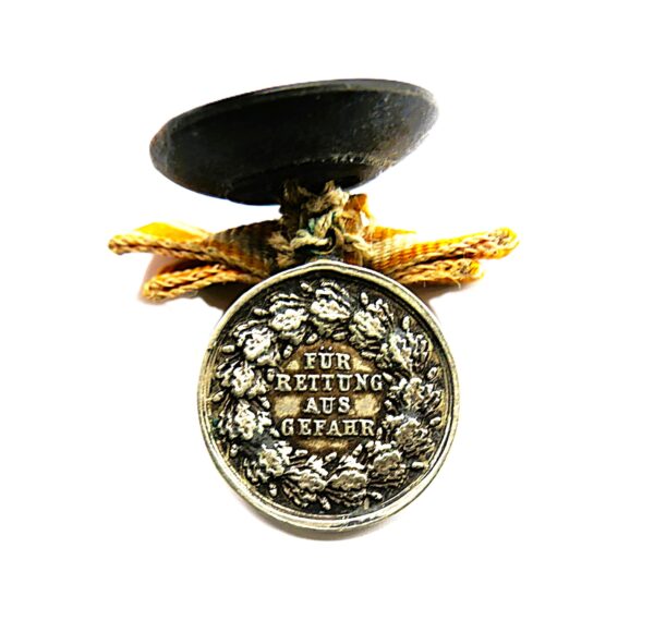 16 mm Miniatur zur Lebensrettungsmedaille der Republik Preußen – 1925-1933 – Knopfloch - Bandschleife – Rettungsmedaille – Bild 3