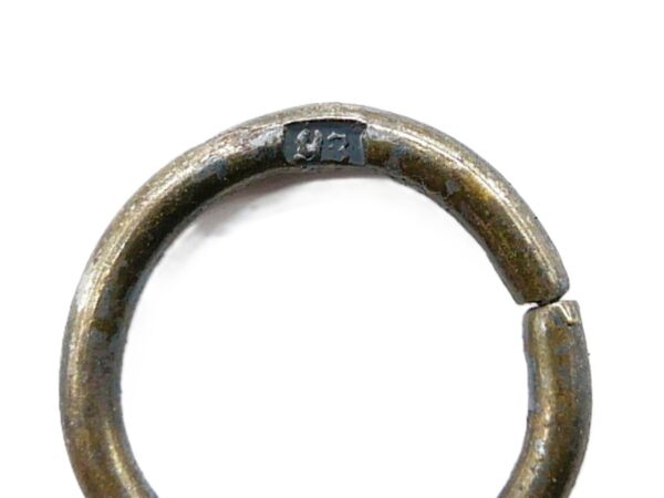 Medaille Winterschlacht im Osten 1941/42 – Hersteller 93 (Richard Simm & Söhne, Gablonz) – WIO – Bild 3
