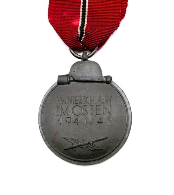 Medaille Winterschlacht im Osten – Hersteller 10 (Förster & Barth, Pforzheim) – WIO – Bild 3