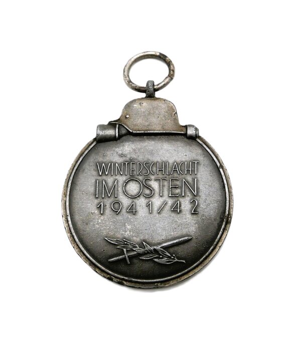 Medaille Winterschlacht im Osten 1941/42 – Hersteller 30 (Hauptmünzamt Wien) – WIO – Bild 2