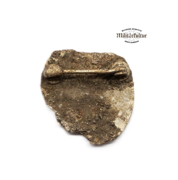 Abzeichen - DRK (DEUTSCHES ROTES KREUZ) – Bodenfund – Bild 2