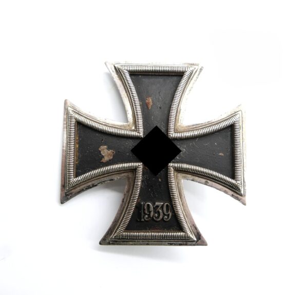 Eisernes Kreuz 1. Klasse 1939 – Hersteller L/50 (Gebrüder Godet & Co., Berlin) – EK – Im LDO Verleihungsetui – Etui – Bild 2