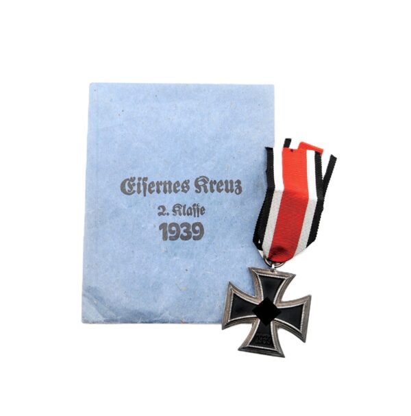 Eisernes Kreuz 2. Klasse 1939 mit Verleihungstüte – Hersteller 98 (Rudolf Souval, Wien) – EK