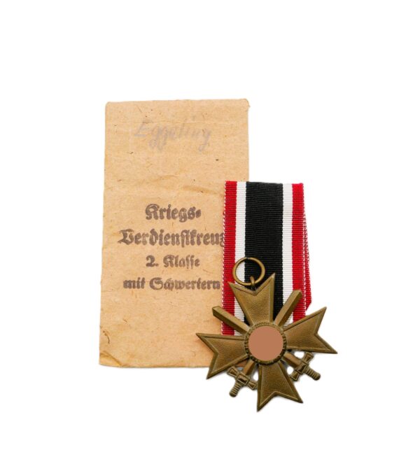 Kriegsverdienstkreuz 2. Klasse mit Schwerter – Mit der Verleihungstüte – Hersteller Ph. Türk`s Witwe, Wien 107 – KVK