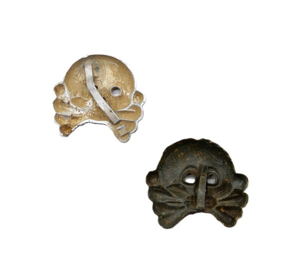 2 x Totenkopf – Auflage für den Kragenspiegel – Panzerbesatzungen – Panzer – TK – Bodenfund – Bild 2