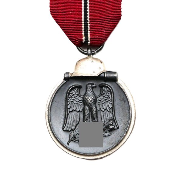 Medaille Winterschlacht im Osten 1941/42 – Hersteller 61 (Rudolf A. Karnath & Sohn, Gablonz) – WIO