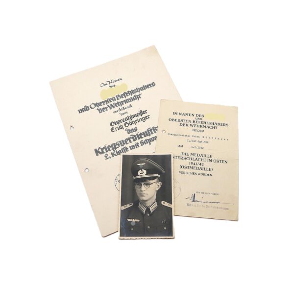 Grosse Verleihungsurkunde – Urkunde zum KVK 2. Klasse – Medaille Winterschlacht im Osten – Oberzahlmeister - 1./Inf. Rgt. 352 – Verleihungsurkunden mit Foto