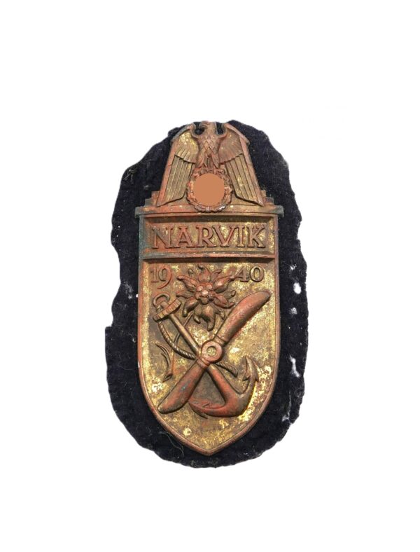 Narvikschild auf dunkelblauen Stoff der Kriegsmarine - Marine – Cupal – Ärmelschild – Narvik – Schild