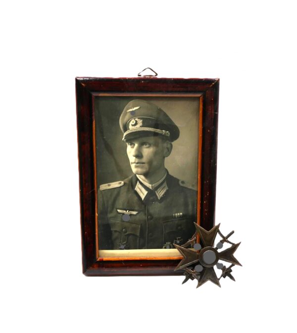 Spanienkreuz – Bronze mit Schwertern – Mit Trägerfoto – Legion Condor