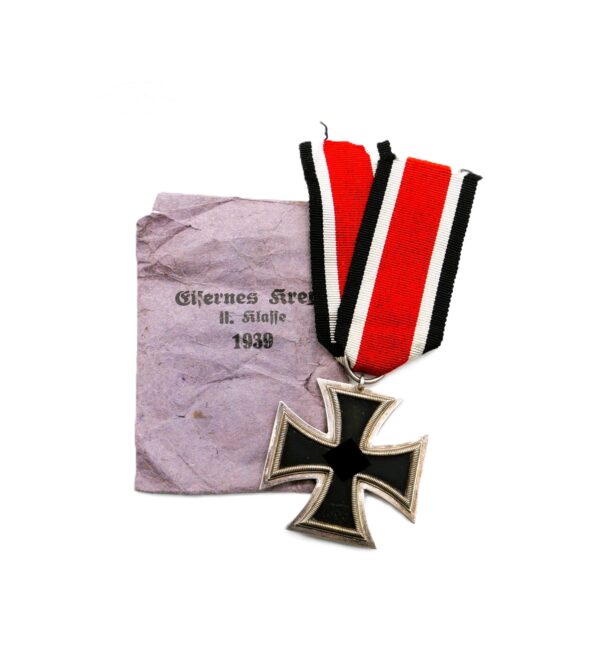 Eisernes Kreuz 2. Klasse – Hersteller 27 (Anton Schenkl´s Nachfolger, Wien) – Mit der kleinen Verleihungstüte – EK