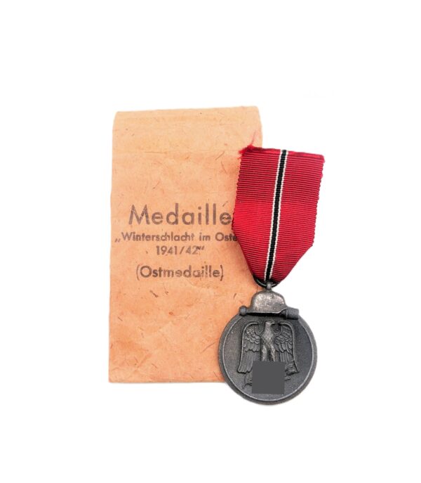 Medaille Winterschlacht im Osten 1941/42 – Hersteller 100 (Rudolf Wächtler & Lange, Mittweida) – Mit Verleihungstüte – WIO