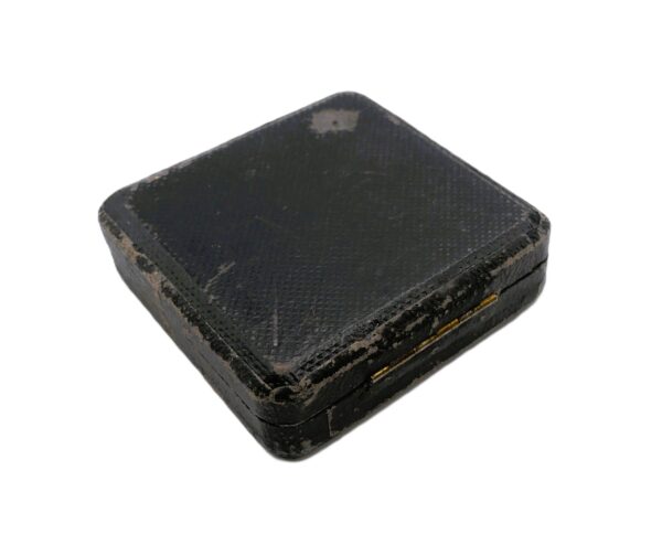 LDO Verleihungsetui – Etui zum Eisernen Kreuz 1. Klasse 1939 – Hersteller L/18 (B. H. Mayer, Pforzheim) – Eisernes Kreuz – EK – Bild 2