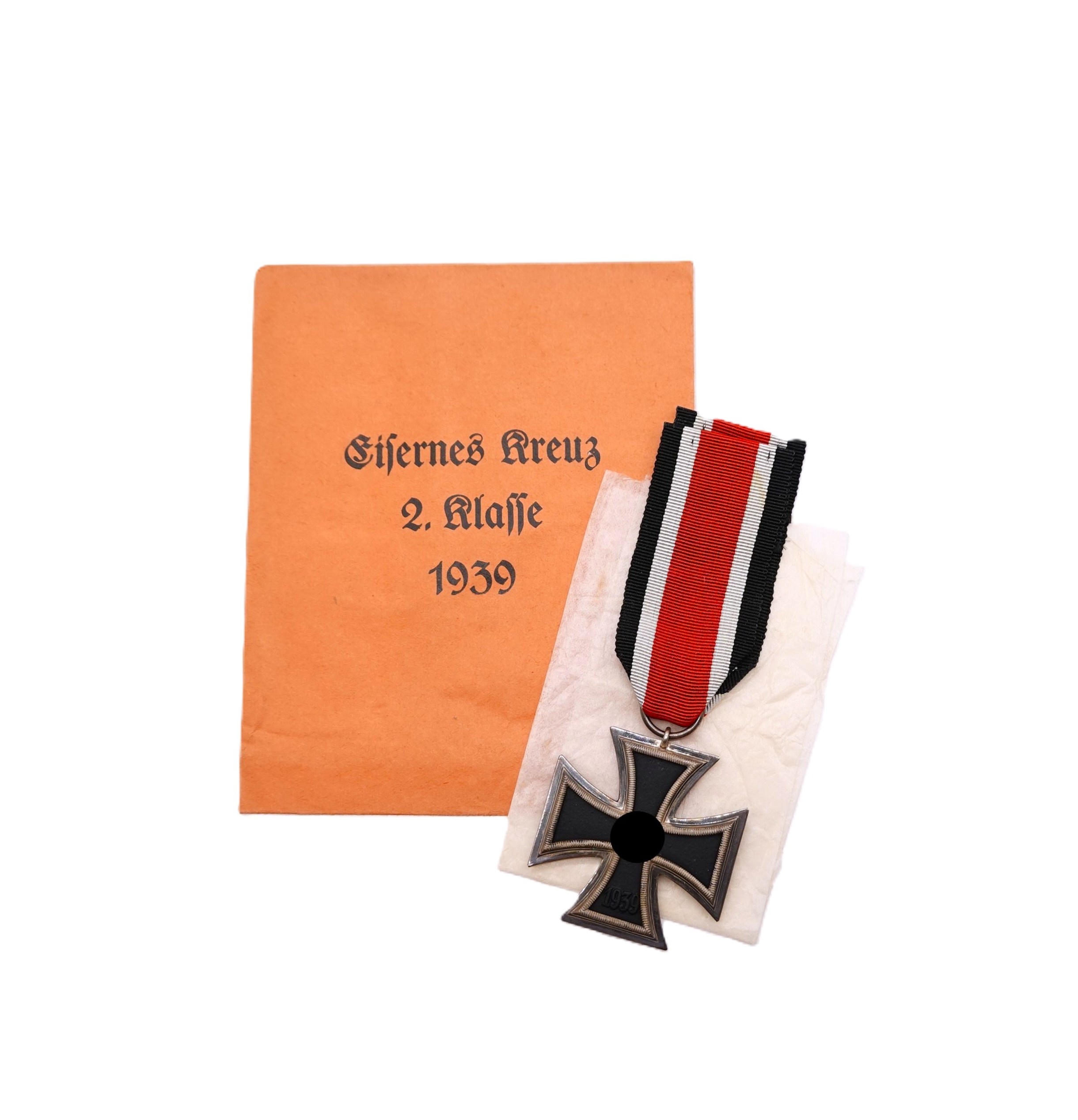 Eisernes Kreuz 2. Klasse 1939 – Hersteller Wilhelm Hammesfahr, Solingen – Mit Verleihungstüte – EK