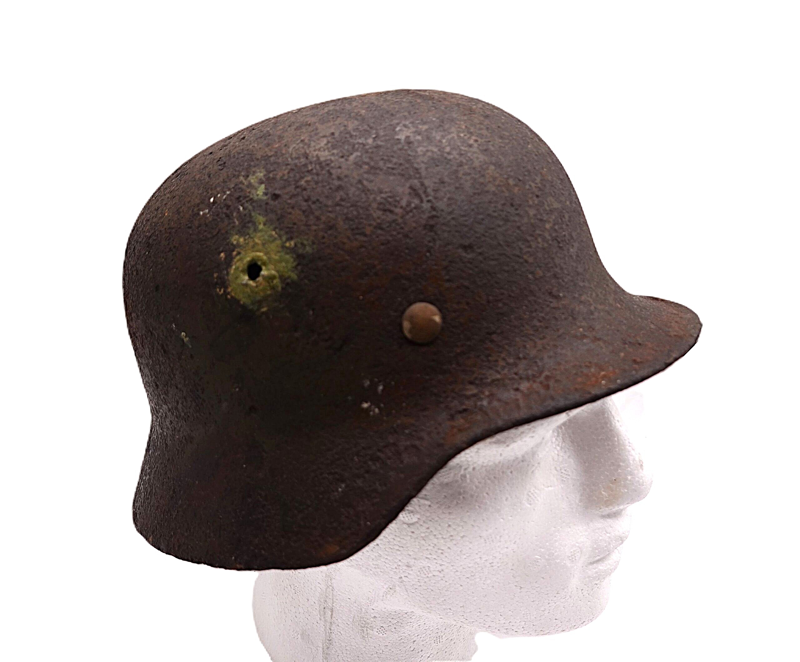 Stahlhelm mit einem Emblem - Detail - Helm - Glocke - Heer - Wehrmacht – Bild 4