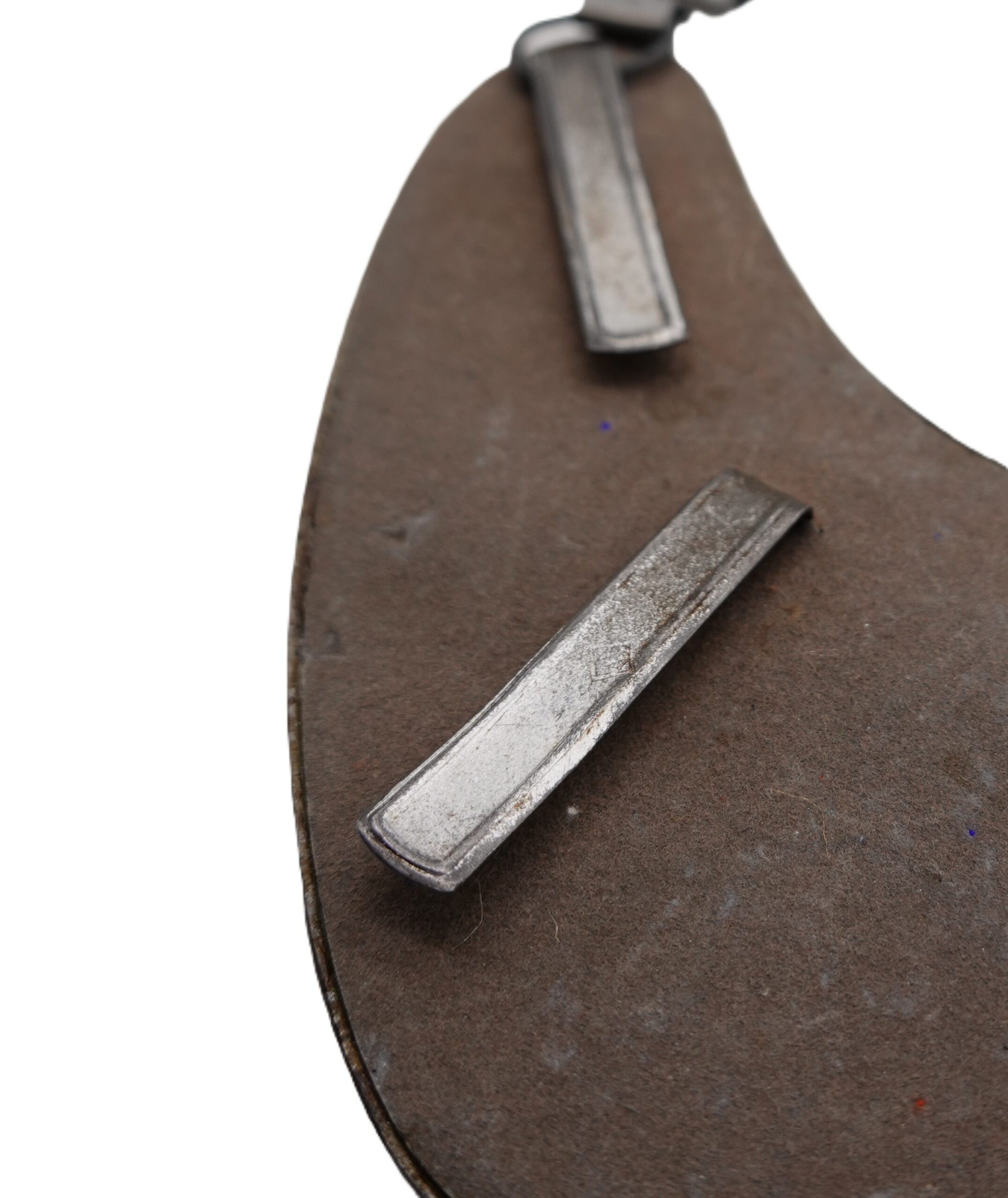 Ringkragen Feldgendarmerie - Komplett mit der Kette - Hersteller J. C. Maedicke, Berlin – Bild 7