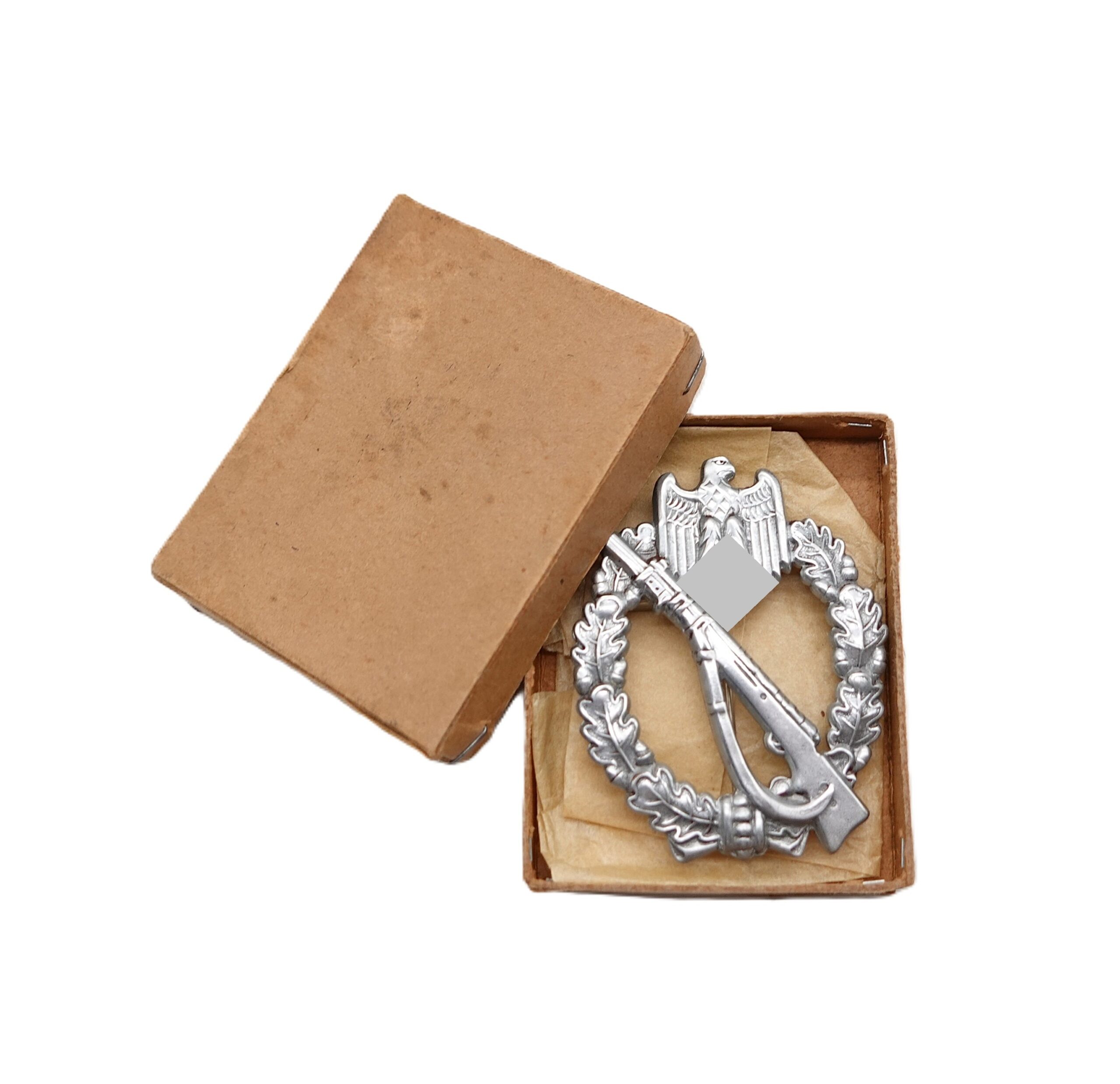 Infanterie Sturmabzeichen Silber – Mit der Schachtel - Hersteller JFS (Josef Feix & Söhne, Gablonz) – ISA - Ungetragen